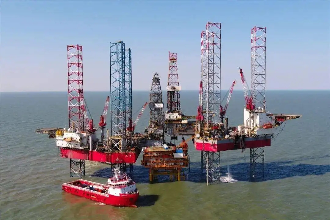 上海海洋石油局油气产量超计划完成